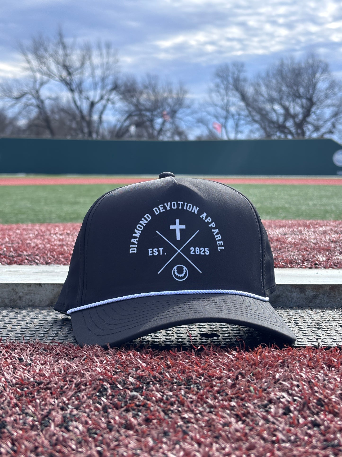 Base logo Hat